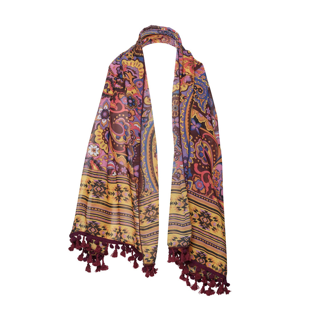 Scarf &mdash; background-removed &mdash; white background